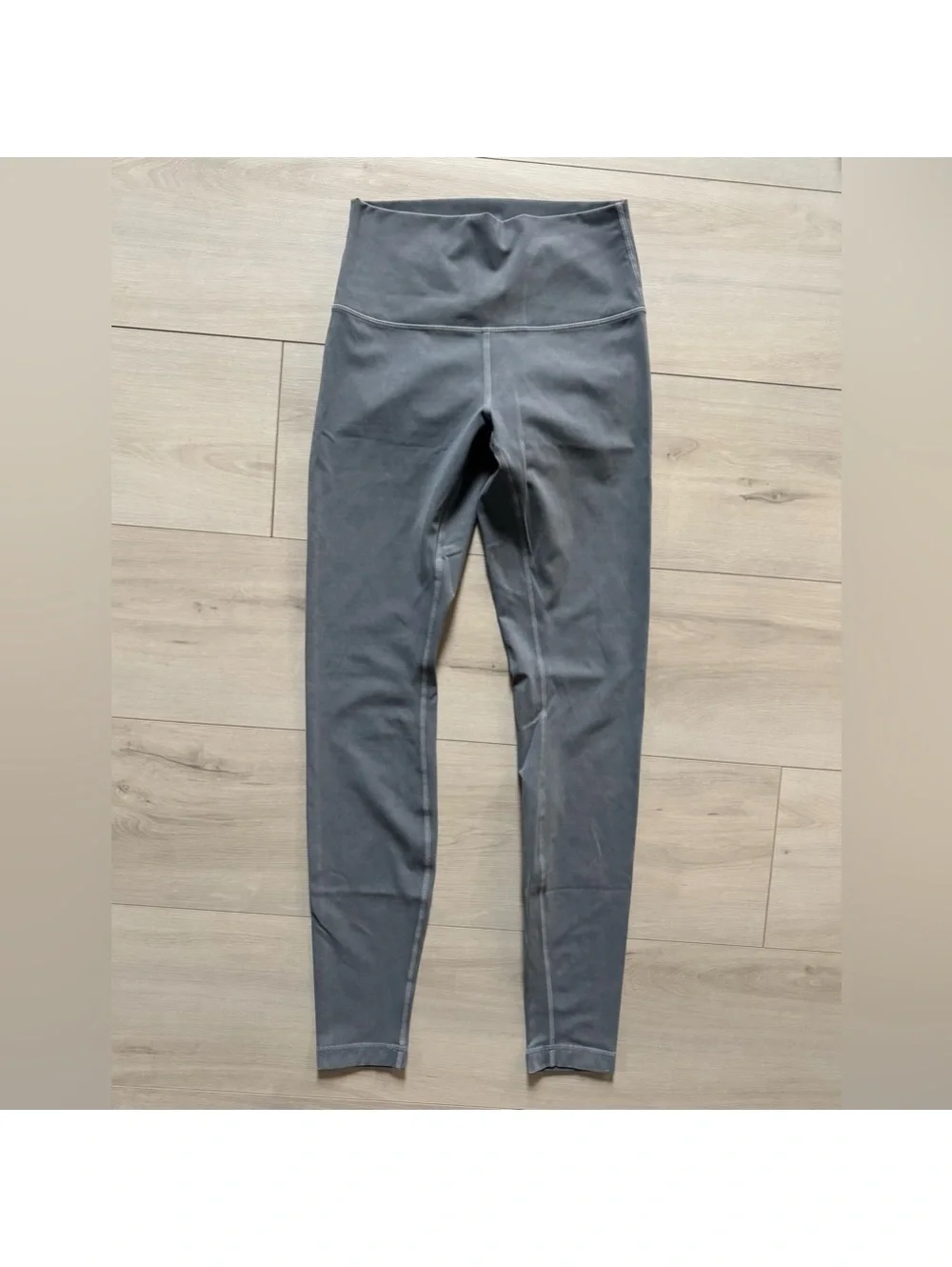Lululemon Wunder Under High-Rise fitted tight 28” retro acid/mineral wash size 4